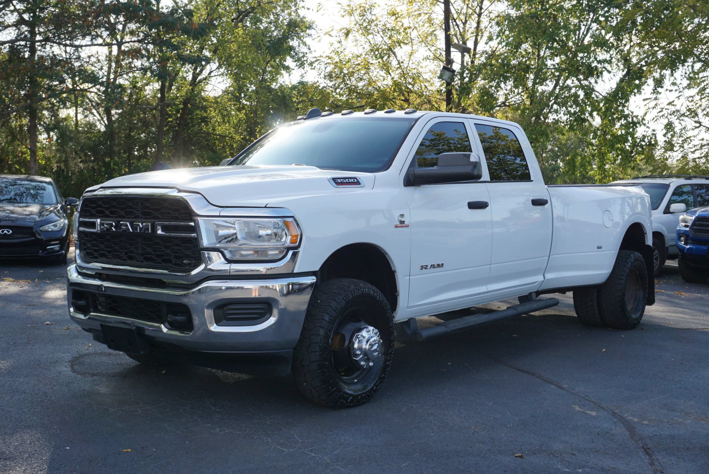 Used 2019 RAM 3500 Tradesman AWD/4WD image 1