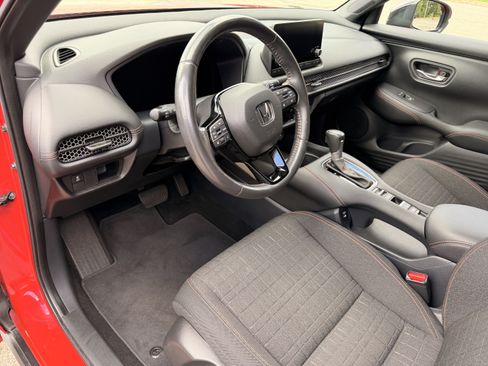 Used 2024 Honda HR-V Sport image 15