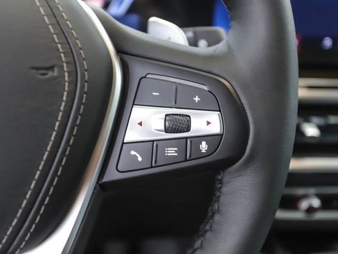 Used 2026 BMW X5 xDrive40i image 13