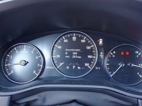 Certified 2025 MAZDA CX-50 AWD 2.5 S w/ Premium Package image 17