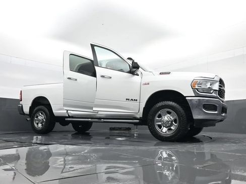 Used 2022 RAM 2500 Big Horn AWD/4WD image 29