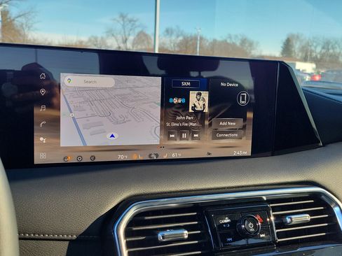 New 2025 Nissan Armada SL w/ Captain's Chari Seat Package image 26