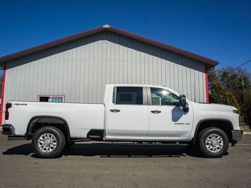 New 2026 Chevrolet Silverado 3500 W/T image 4