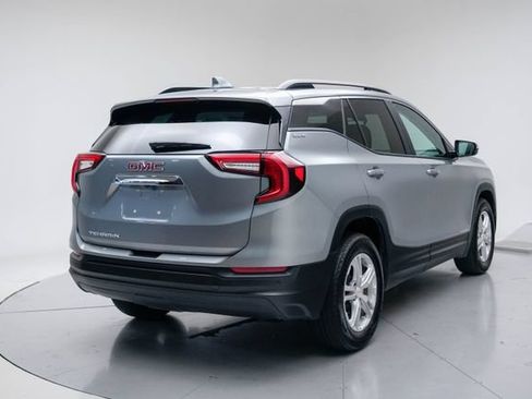 Used 2023 GMC Terrain SLE w/ Driver Convenience Package FWD image 20