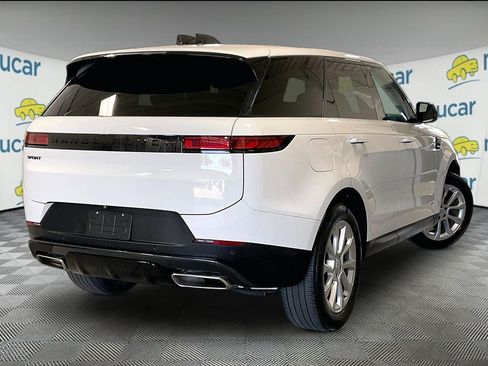 Used 2025 Land Rover Range Rover Sport SE AWD/4WD image 6
