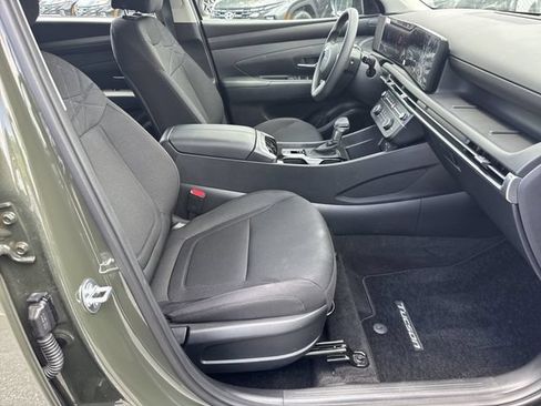 Used 2026 Hyundai Tucson SE FWD image 13