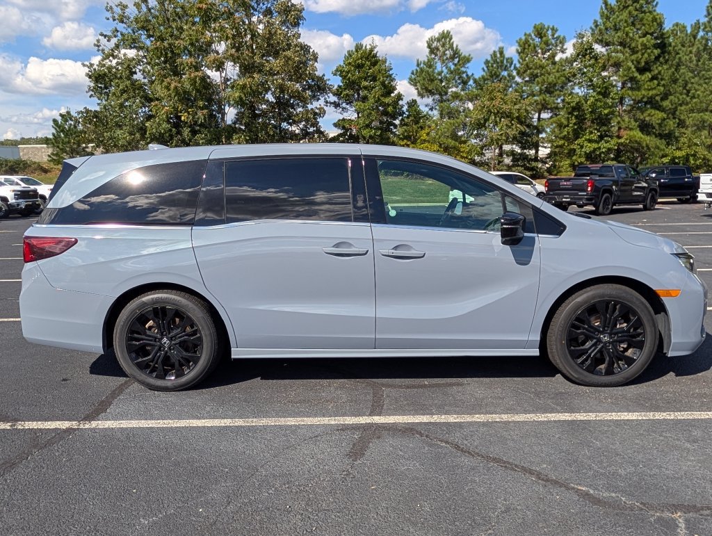 Used 2025 Honda Odyssey Sport-L image 22