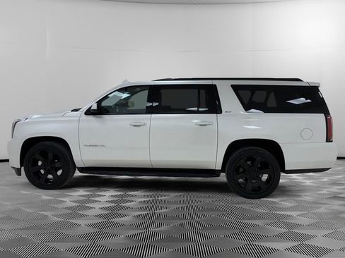 Used 2019 GMC Yukon XL SLT w/ Graphite Performance Edition image 6