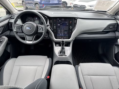 Used 2024 Subaru Outback Premium AWD/4WD image 10