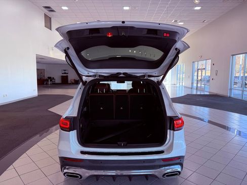 Used 2022 Mercedes-Benz GLB 250 image 13