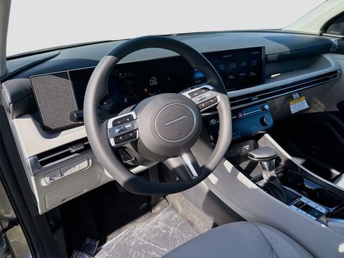 New 2026 Hyundai Tucson SEL image 7