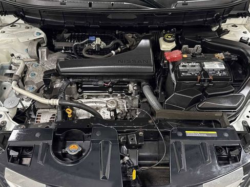 Used 2017 Nissan Rogue S image 29