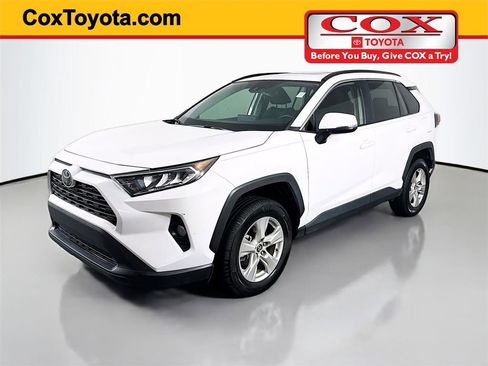 Certified 2019 Toyota RAV4 XLE image 1