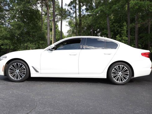 Used 2019 BMW 530i w/ Convenience Package RWD image 2