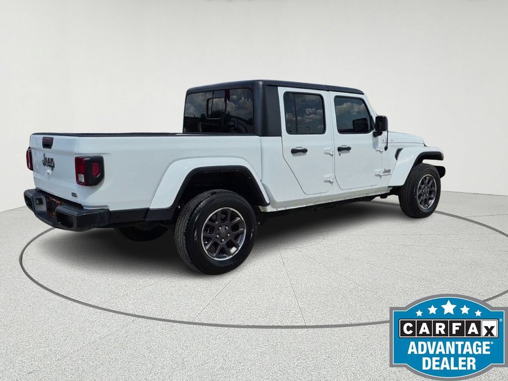 Used 2023 Jeep Gladiator Overland AWD/4WD image 7