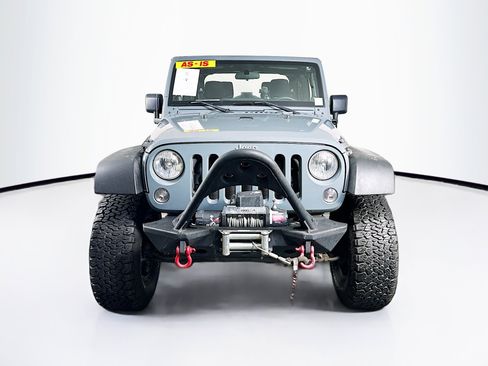 Used 2014 Jeep Wrangler Sport image 2