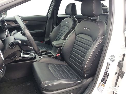 Used 2023 Kia Forte GT-Line w/ GT-Line Premium Package image 27