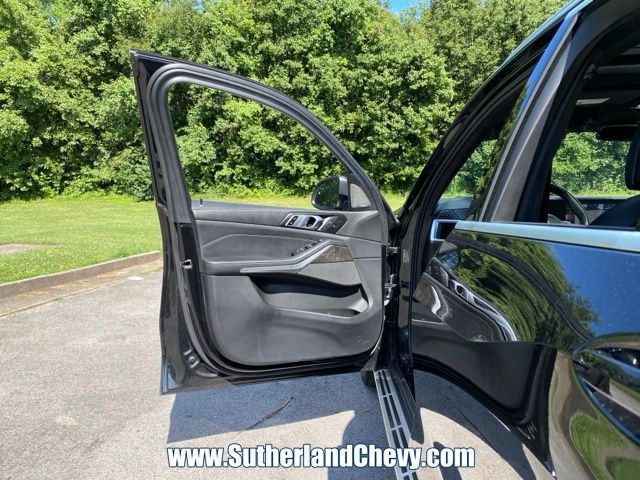 Used 2024 BMW X5 xDrive40i AWD/4WD image 14