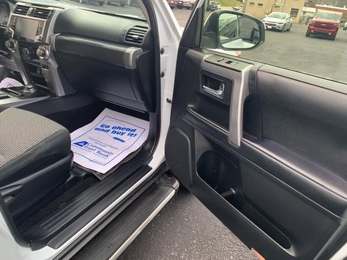 Used 2024 Toyota 4Runner SR5 image 14