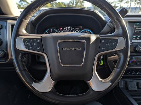 Used 2018 GMC Sierra 1500 Denali w/ Denali Ultimate Package image 29