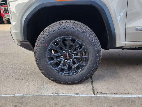 New 2026 GMC Canyon Elevation w/ Convenience Package image 53