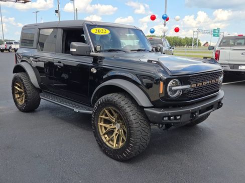 Used 2022 Ford Bronco Wildtrak AWD/4WD image 32
