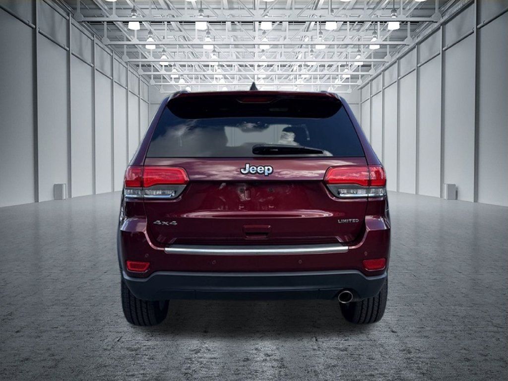 Used 2017 Jeep Grand Cherokee Limited w/ Luxury Group II AWD/4WD image 22