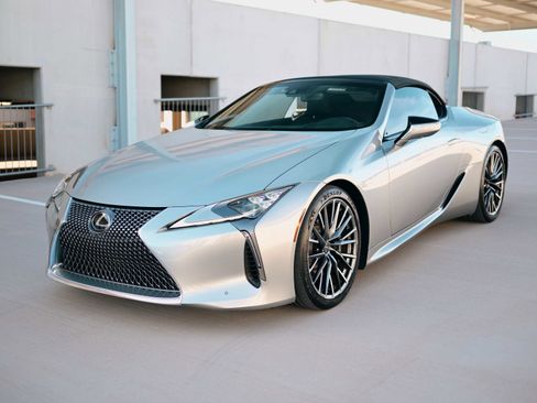 Used 2024 Lexus LC 500 Convertible image 22
