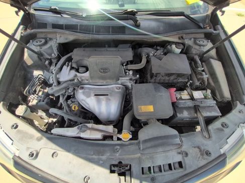 Used 2012 Toyota Camry SE FWD image 21