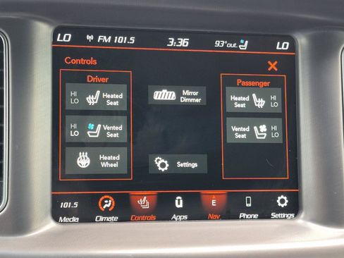 Used 2022 Dodge Charger R/T w/ Plus Group RWD image 29