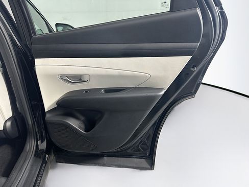 Used 2025 Hyundai Tucson SEL FWD image 32