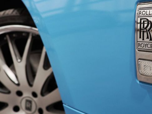 Used 2017 Rolls-Royce Dawn image 20