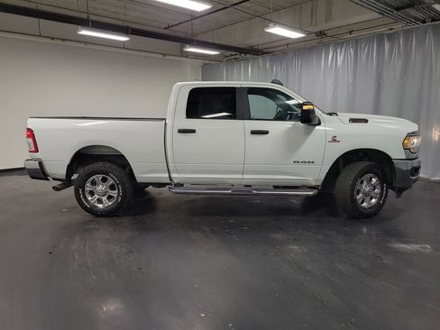 Used 2024 RAM 2500 Big Horn w/ Off Road Package image 9