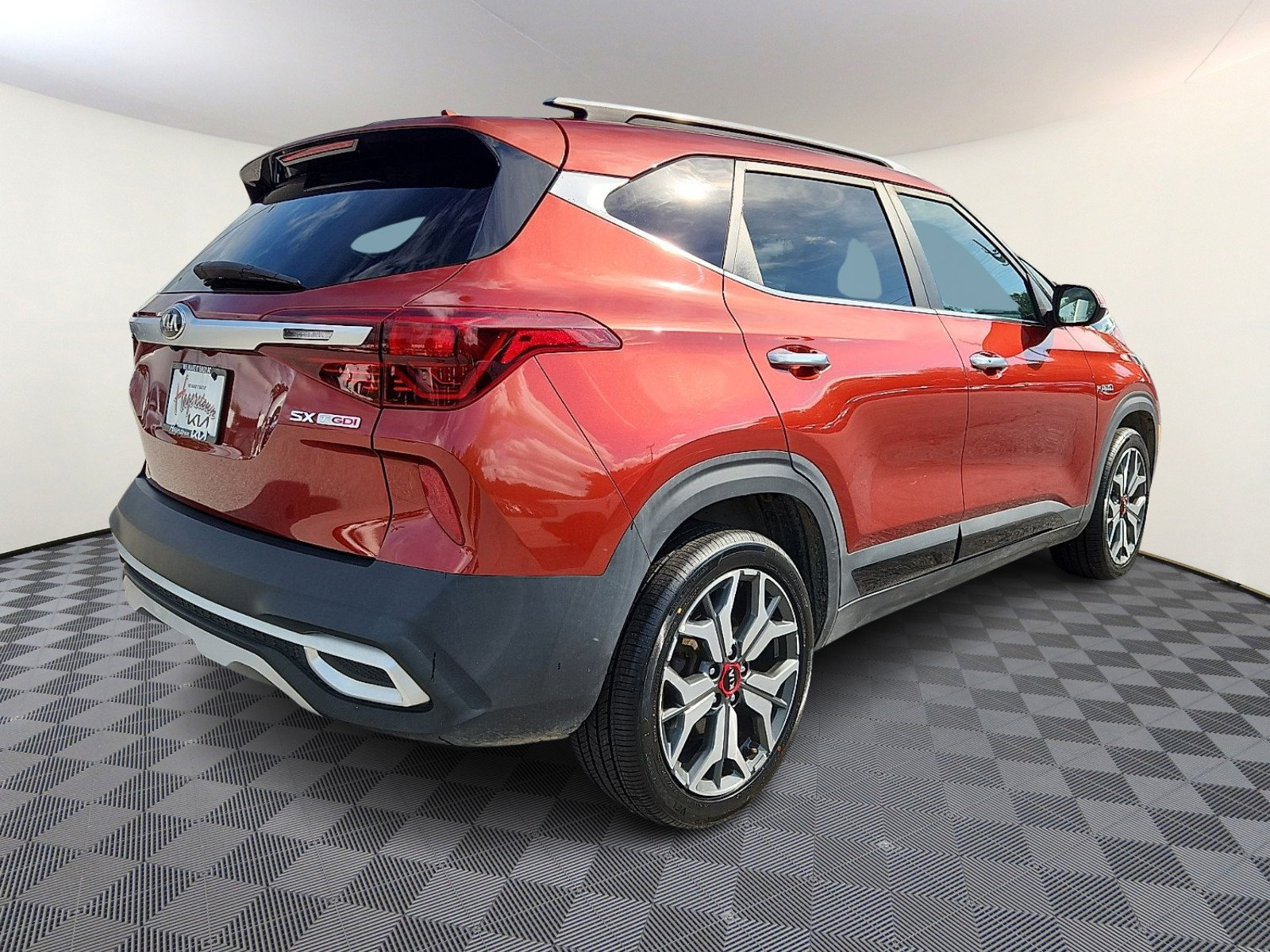 Used 2021 Kia Seltos SX AWD/4WD image 6