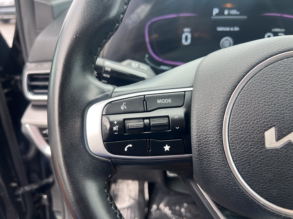 Certified 2023 Kia Sportage EX FWD image 18
