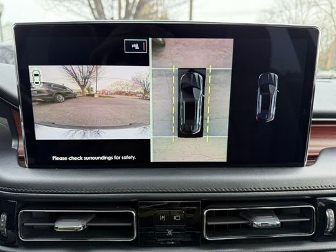 Used 2023 Lincoln Nautilus Reserve w/ Equipment Group 201A image 22