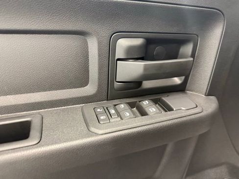 New 2026 RAM 2500 Tradesman w/ Chrome Appearance Group AWD/4WD image 13