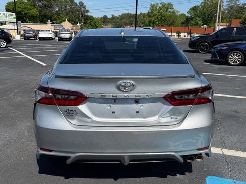 Used 2023 Toyota Camry SE w/ Convenience Package FWD image 6