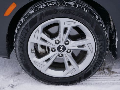 Certified 2023 Hyundai Kona SEL image 15