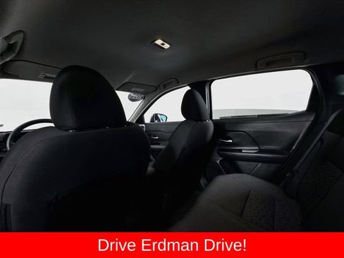 Used 2025 Nissan Kicks SV AWD/4WD image 10