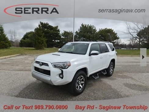 Used 2021 Toyota 4Runner TRD Off-Road Premium w/ Moonroof Package AWD/4WD image 1