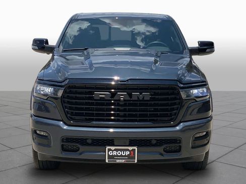 Used 2025 RAM 1500 Laramie w/ Night Edition AWD/4WD image 4
