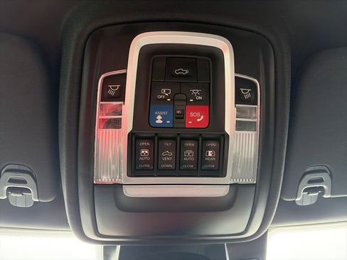 Used 2019 RAM 1500 Limited AWD/4WD image 56