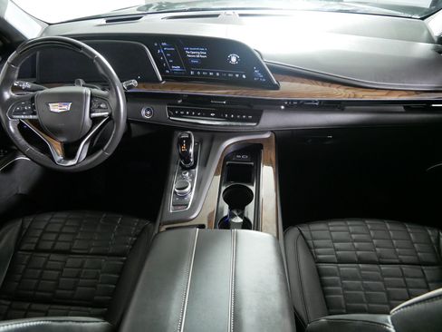Used 2023 Cadillac Escalade ESV Premium Luxury Platinum w/ LPO, Floor Liner Package AWD/4WD image 10
