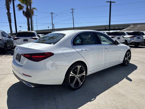 Used 2024 Mercedes-Benz C 300 Sedan image 5