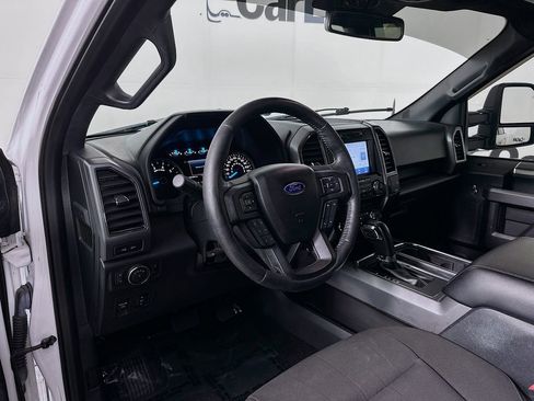 Used 2018 Ford F150 XLT w/ Equipment Group 301A Mid image 10