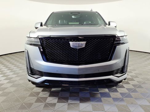 Certified 2023 Cadillac Escalade Sport Platinum w/ LPO, ONYX Package AWD/4WD image 2