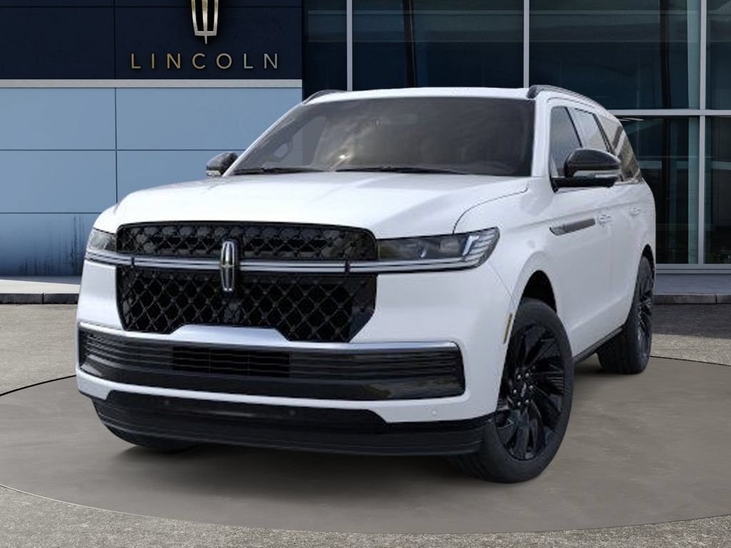 New 2025 Lincoln Navigator Reserve w/ Jet Appearance Package AWD/4WD image 2