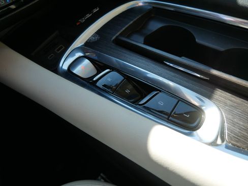 Certified 2023 Buick Enclave Avenir w/ Trailering Package, 5000 lbs. image 30