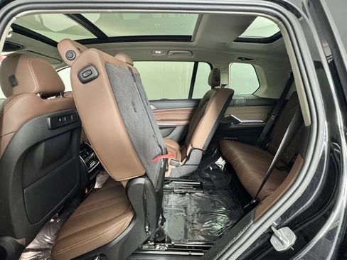 Used 2020 BMW X7 xDrive40i w/ Cold Weather Package AWD/4WD image 36